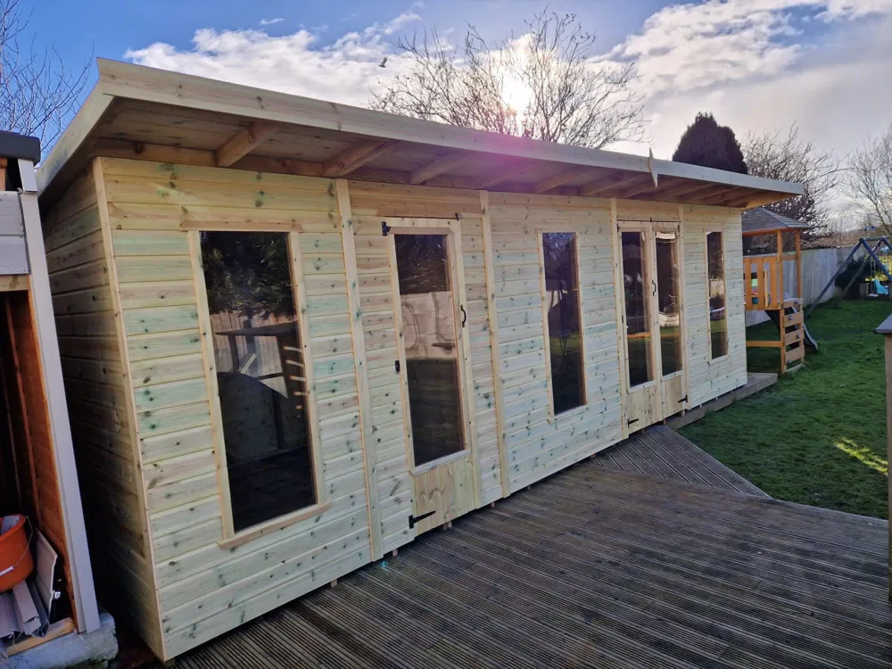 Large made-to-order garden building by K&K Joinery