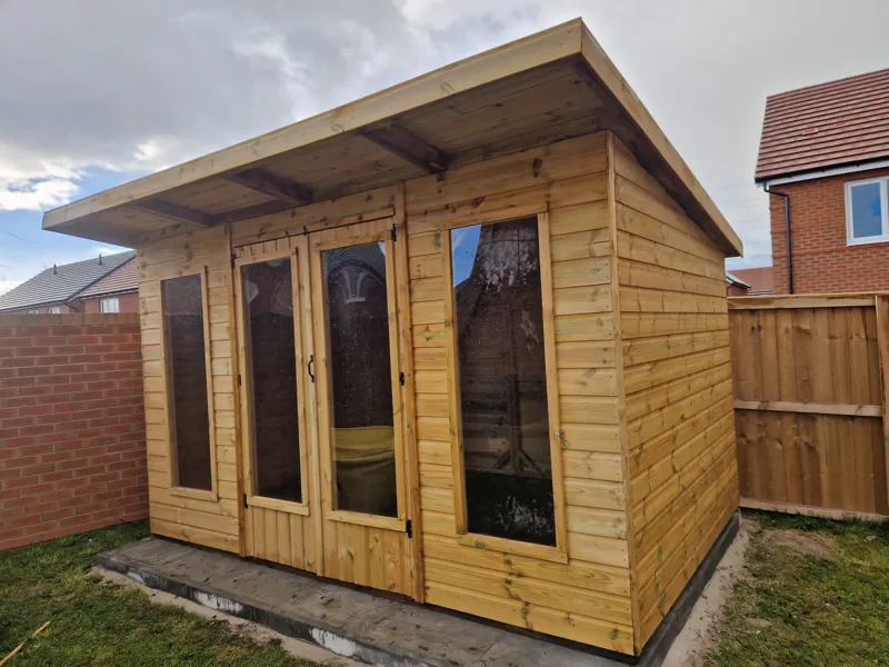 Pent summerhouse